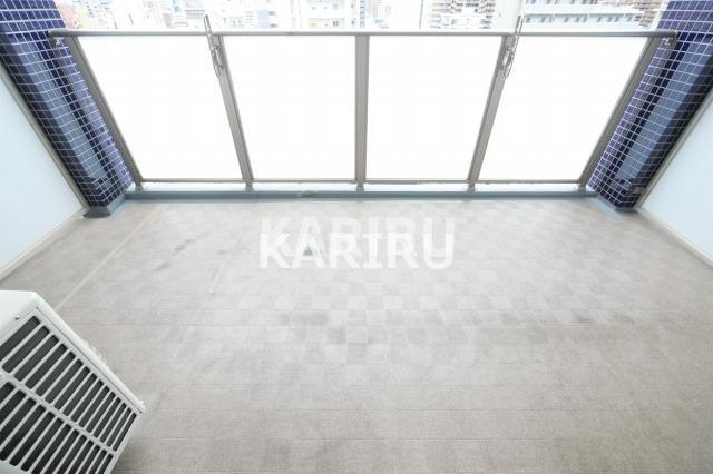 LaSante梅田北のバルコニー