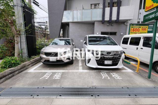 LaSante梅田北の駐車場