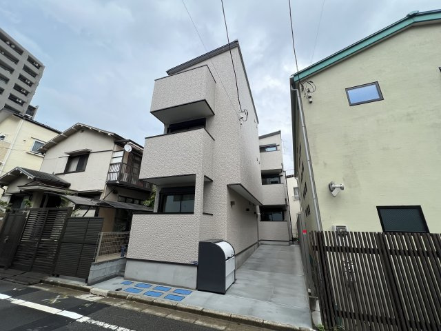 Jeunesse5（ジュネスファイブ）の外観