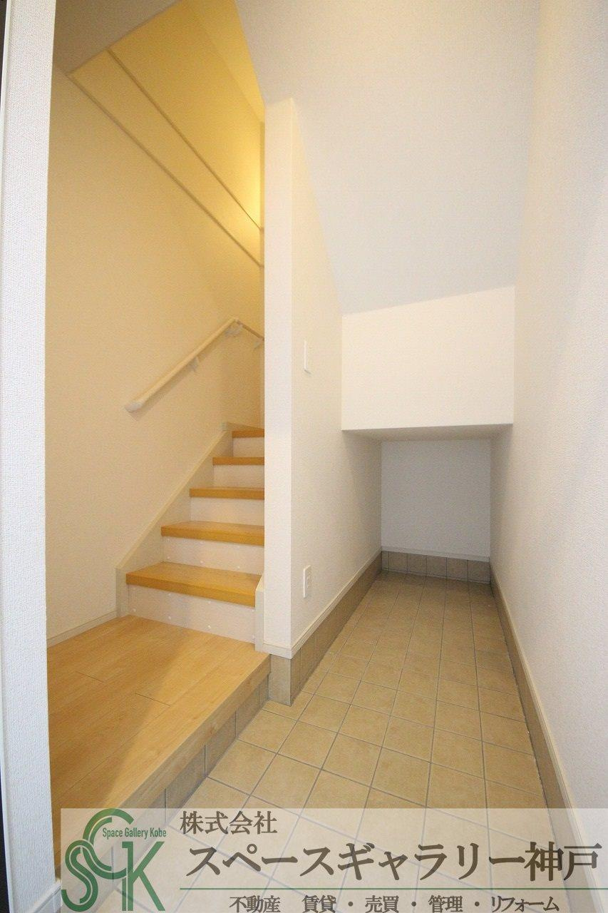 グレースNEO壱番館Aの玄関|※お部屋により仕様が異なる場合があります。