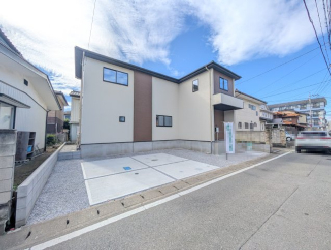 【前面道路含む現地写真】 | ズットプラス高崎市下小鳥町1期ー①