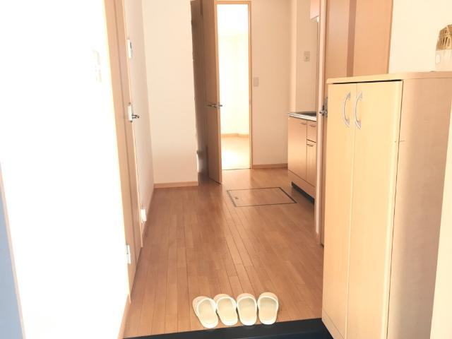 【玄関】 | エルヴェ東小向Ⅰ | 玄関