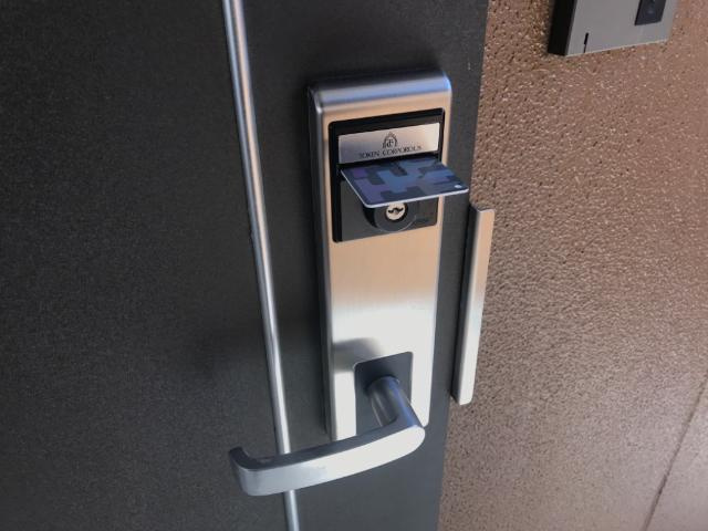 【内装】 | エルヴェ東小向Ⅰ | 玄関カードキー