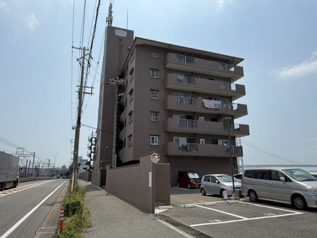 ライオンズマンション舞子の外観