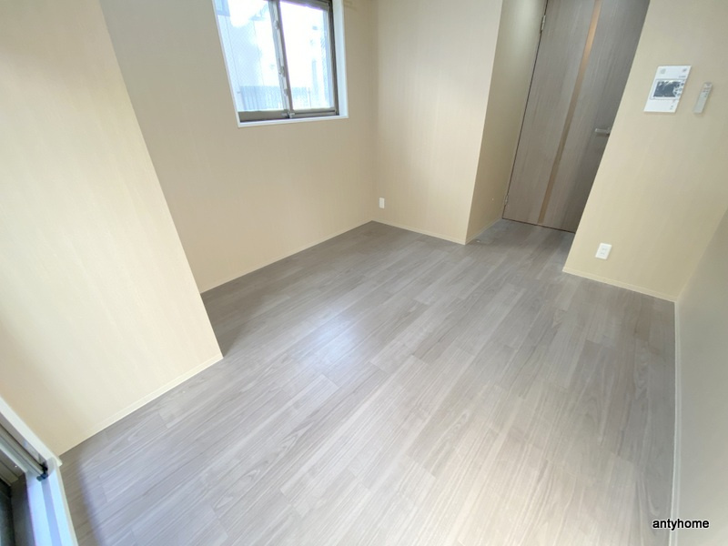 City Lux Namba South　仲介手数料無料の居間・リビング