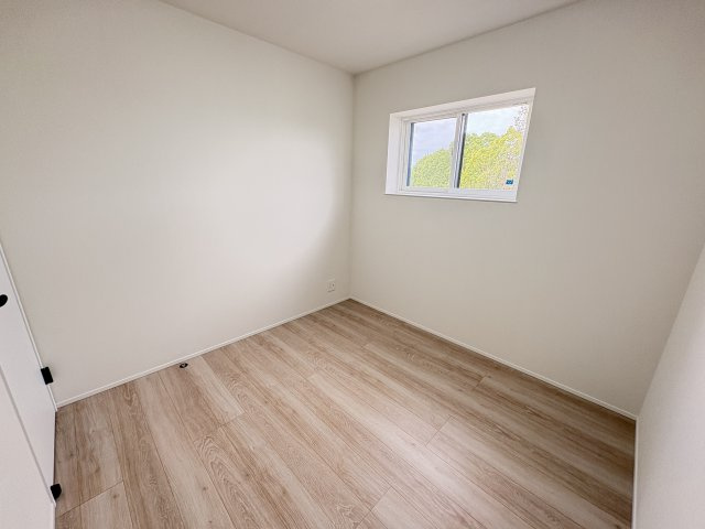 神戸市西区福吉台２丁目戸建３号地の洋室