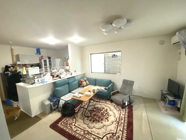 水郷田名２丁目　中古戸建の居間・リビング|14帖のLDK