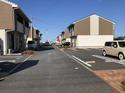 【駐車場】 | ジュネス  Ｆ棟