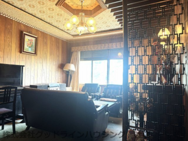 西垂水戸建の洋室|応接間