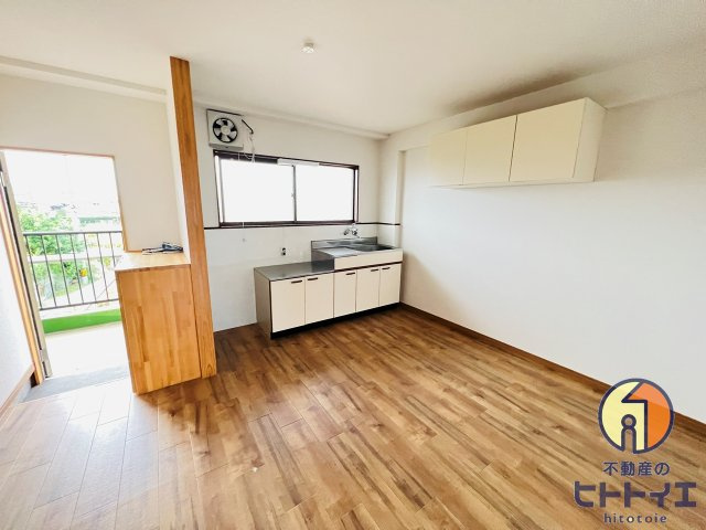 シャルマンコーポの居間・リビング|ゆったりとした居間です