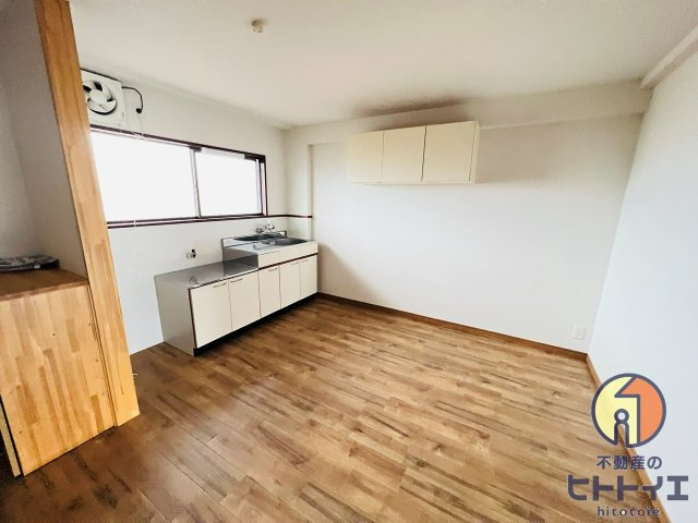 シャルマンコーポの居間・リビング|ダイニングスペースです