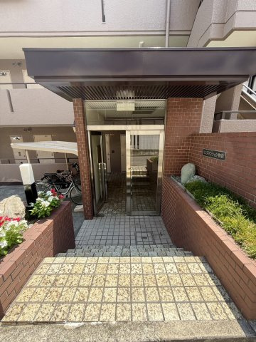 リンズマンション御影のエントランス