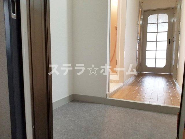 GSハイム新大阪の玄関|シンプルで使いやすい玄関です