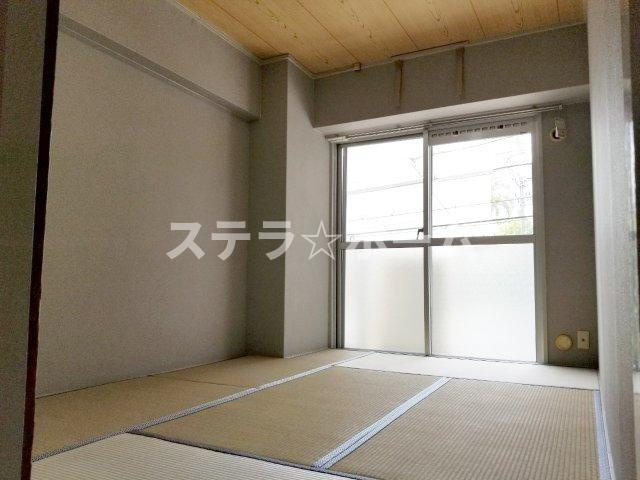 GSハイム新大阪の和室|和室ならではの温かな和の空間で寛ぎの時間を過ごせます