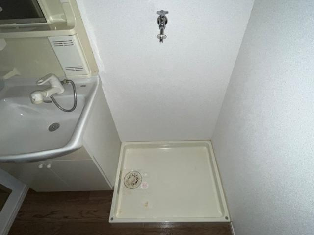 アメニティーハウスＡの設備|洗濯機置場