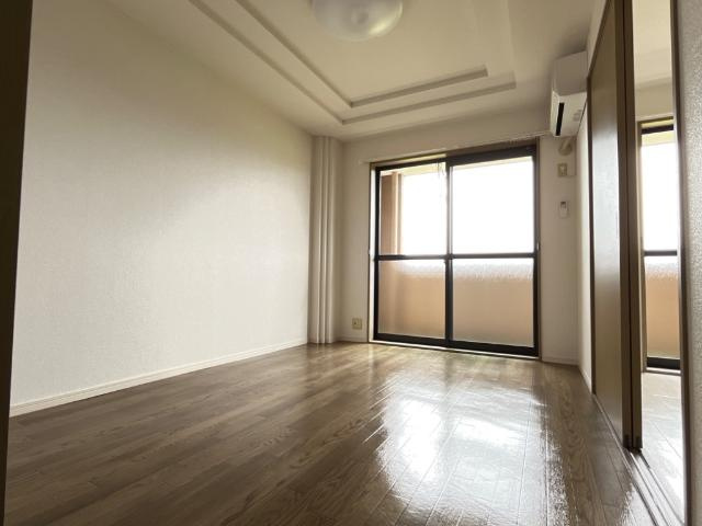 アメニティーハウスＡの内装|洋室