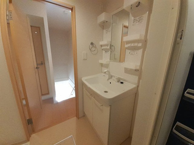 【洗面所】 | エスペランサ白国Ⅱ | 脱衣スペースもあります