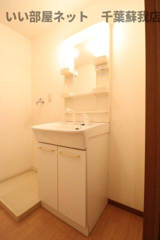 ヴィクトワール　ＡＢの洗面所|朝の準備に活躍する、洗髪洗面化粧台！