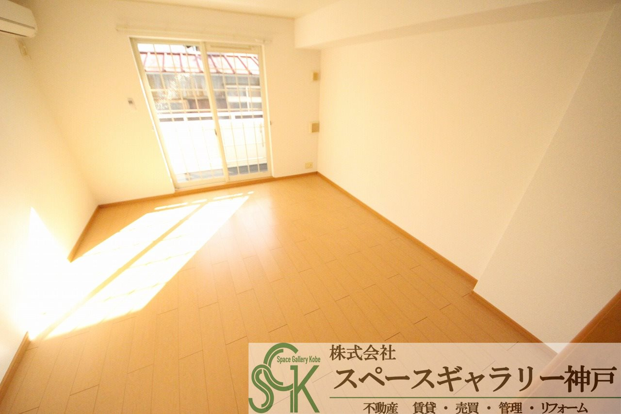 メゾネット・アンジュ壱番館の居間・リビング|※お部屋により仕様が異なる可能性があります。
