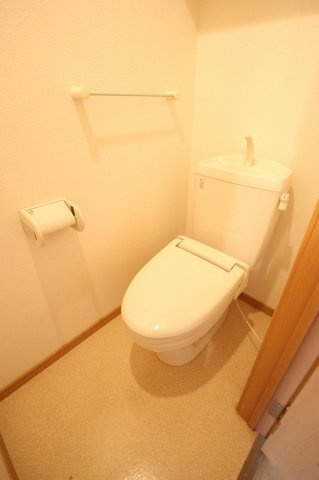 メゾネット・アンジュ壱番館のトイレ|※お部屋により仕様が異なる可能性があります。