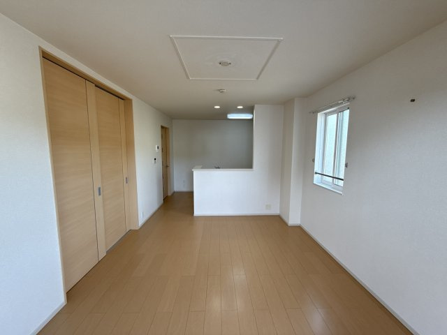 グレース六番館の居間・リビング