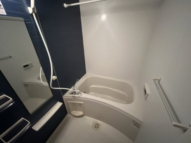 ラフレシールあぼしＤの浴室