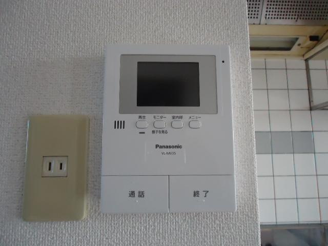 イーストピアはなみずきのバルコニー|カメラ付インターホン