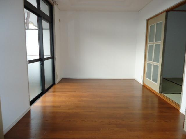 イーストピアはなみずきの内装|洋室