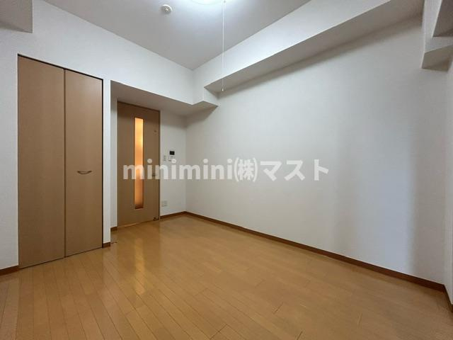 エステムコート難波センチュリオの居間・リビング