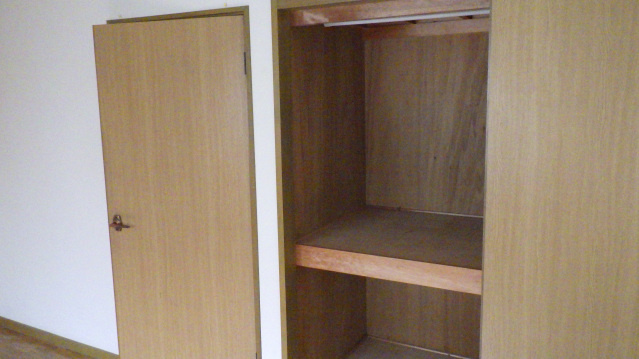 江波西メゾネットの収納|小物を収納するのに便利です