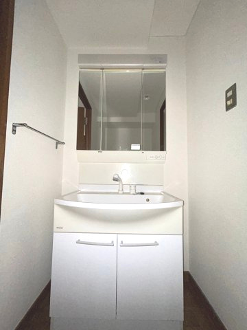 【独立洗面台】