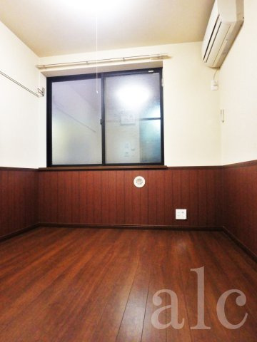 アーバンプレイス高円寺Ⅳ（フォー）の内装|フローリングの清潔感のあるお部屋です。