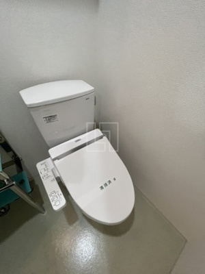 【トイレ】 | ラシュレエグゼ難波西 | ラシュレエグゼ難波西　温水洗浄便座