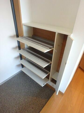 竹山ビル五番館のその他