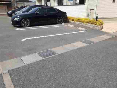 【駐車場】 | ディア　ベルジュ