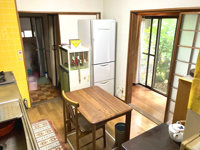 日高町府中新　中古戸建　7SKのダイニング