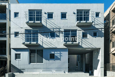 【エントランス】 | 双葉町のアパートメント A