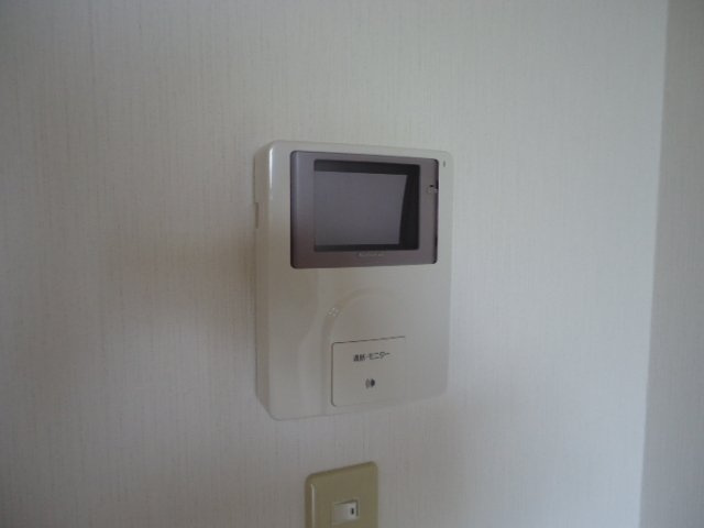 パブリック プレイスのセキュリティ|カメラ付インターホン2