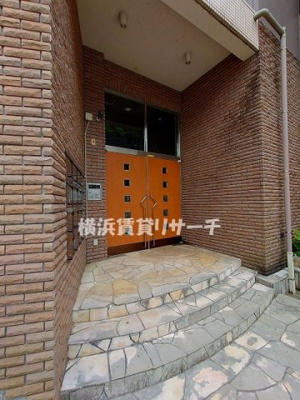 【エントランス】 | サンモール城郷
