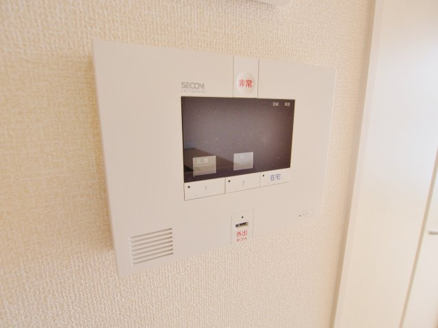 安芸郡府中町城ケ丘のアパートのセキュリティ