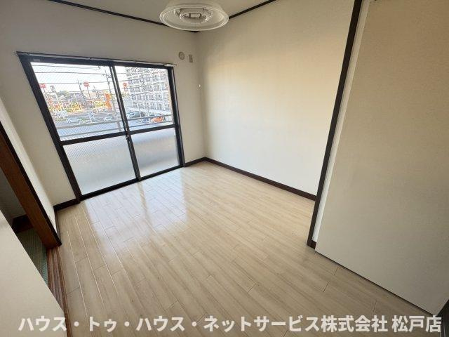 メゾン梅沢　きよしヶ丘の洋室