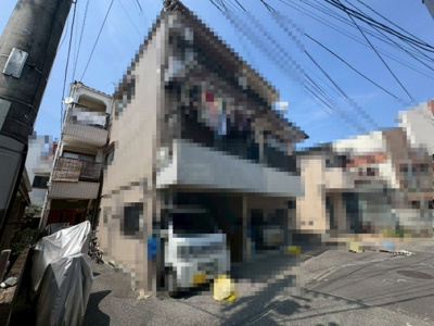 【前面道路含む現地写真】 | 長居２丁目　中古戸建 | ☆全居室収納有☆収納場所に困らず綺麗な室内をたもてますね♪家族の大切な思い出もしまっておけますね！