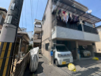 【前面道路含む現地写真】 | 長居２丁目　中古戸建 | 鶴ケ丘幼稚園まで徒歩１４分ですので、小さなお子様のいるご家庭も安心ですね