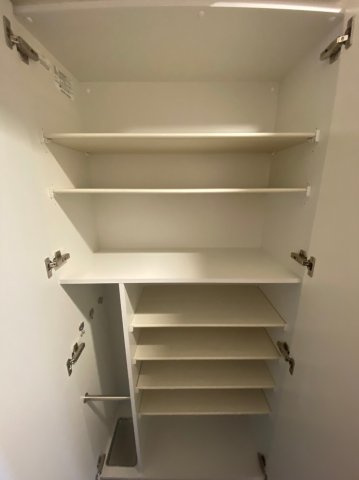 プレサンス　ジェネ　上前津　名古屋市賃貸　仲介手数料無料の収納