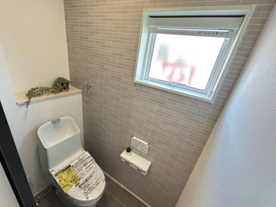 【トイレ】 | タマタウン銀水駅西Ⅱ | ※本物件は建築中のため、写真は同仕様の別物件イメージです。