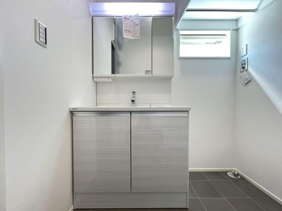 【脱衣所】 | タマタウン銀水駅西Ⅱ | ※本物件は建築中のため、写真は同仕様の別物件イメージです。