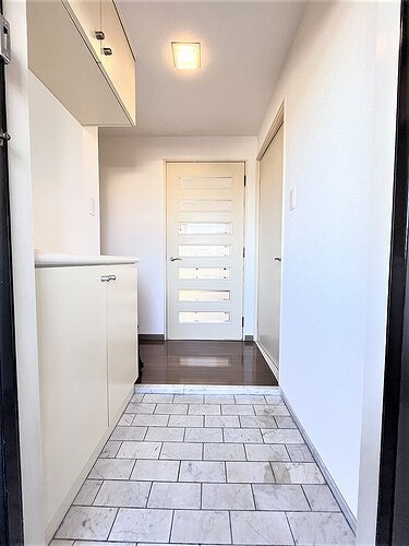 ライオンズマンション舟入中町の玄関|玄関・玄関収納・廊下　※2023年10月撮影