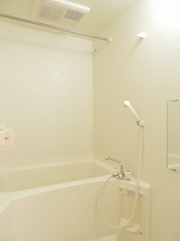 サニ－ヴィラＳの浴室|日々の暮らしに欠かせないお風呂です