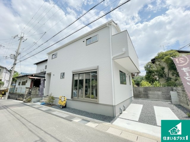 長岡京市今里　第3期　新築一戸建ての外観|お客様に長く安心して住んでいだだける事にこだわった家づくり！住んでからのアフターサービスにもしっかりと取り組んでいます！