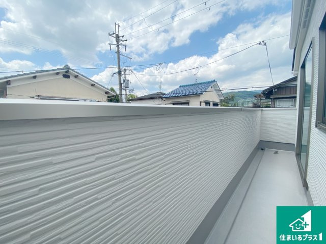 長岡京市今里　第3期　新築一戸建てのバルコニー|日当たりのよいバルコニー！お部屋が開放的に！